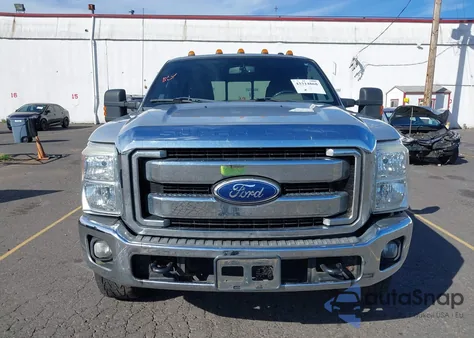 2011 Ford F-250 Lariat из США, поврежденный, VIN 1FT7W2BT1BEB14207